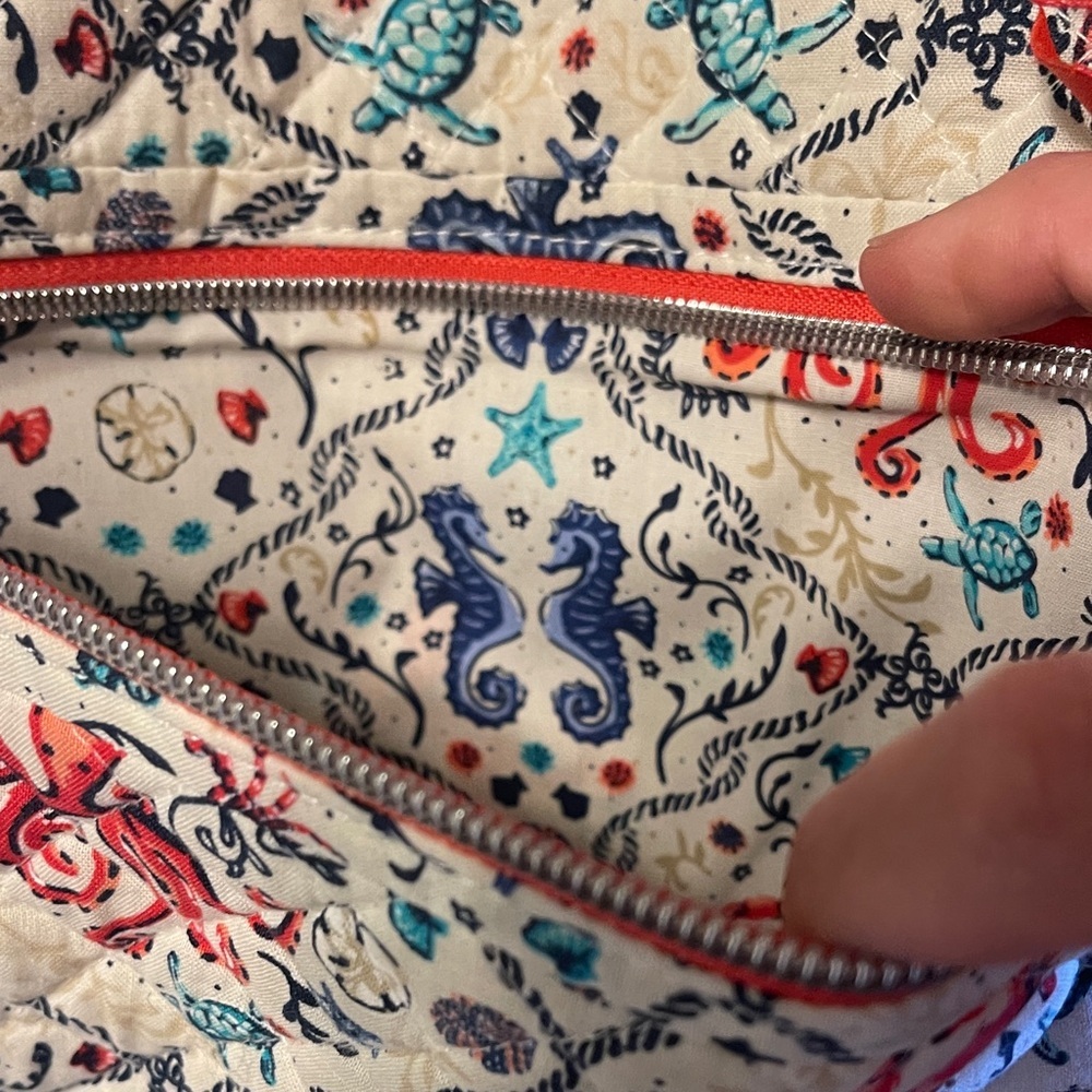 Vera Bradley Cream Crossbody with Coral, Navy & Teal Sea Life Print - Picture 5 of 10